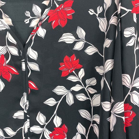 Liz Claiborne Long Sleeve Floral Detail Blouse - Picture 2 of 6